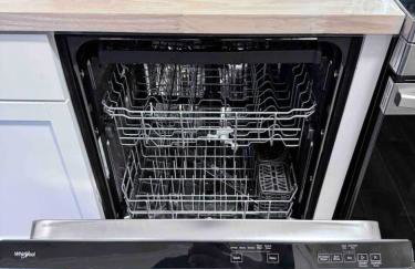 I-95 and Tanger Outlets. Pet Yes - Photo 39