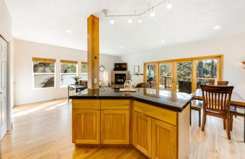 Yaquina Lighthouse View Beach Home - Foto 15