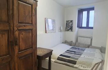 Meina, 2 camere, 2 bagni, giardinetto - Foto 8