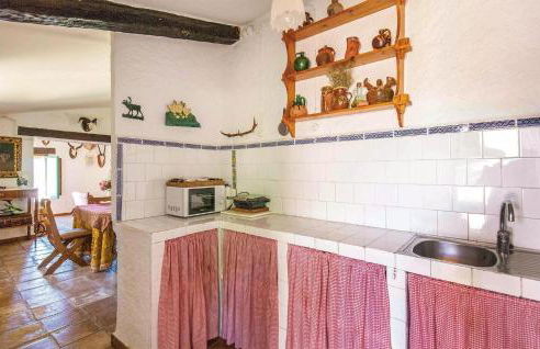 Nice Home In Higuera De La Sierra - Foto 6