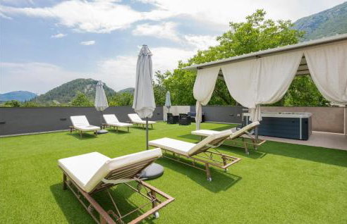 Gorgeous Home In Umcani - Foto 25