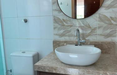 Mariscal 2 quartos 3 banheiros -SOBRADO AMENDOEIRA - Foto 53