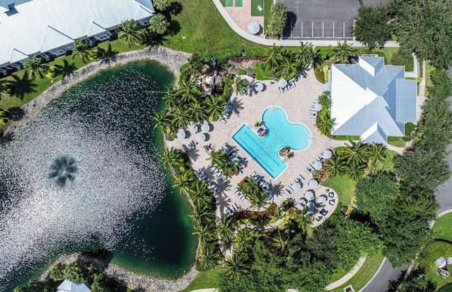 Asiago Vacation Rental at Lely Resort. Newly Furnished 2-Bedroom Condo with Stunning Lake & Golf Views. Spacious Retreat with Private Lanai, Resort Pool, Hot Tub and Gym Access - Foto 39