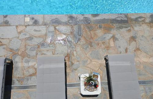 Anemelia & Helios Studio - Foto 24