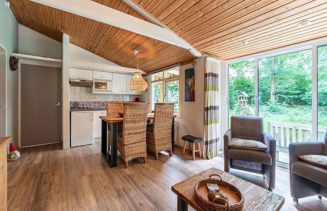 House in Hunzebergen Near Forest Trails - Foto 18