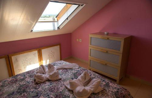 Ático con terraza en Graus-Pirineo de Huesca - Foto 3