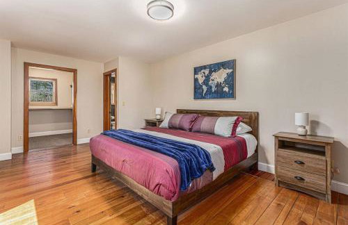 The Hopkins Hideaway - 40 Acres with trails, Arcades, Hot Tub, Fire Pit - Foto 9