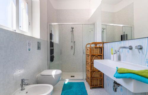 Splendida Villa con vista mozzafiato e piscina - Foto 27