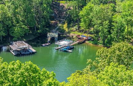 Lucky Dozen Lakehouse - Foto 71