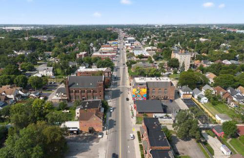 Chic Vinewood Home King Plus 2 Queens - Foto 18