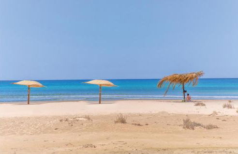 Amazing Home In Siracusa With Wifi - Photo 9