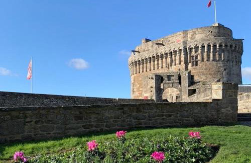 Quai du Val is a Charming Pet and Family Friendly Riverside Gite in Lehon close to Dinan Sleeps 7 - Photo 44