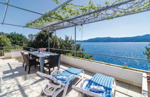 Two-Bedroom Apartment In Ratac - Photo 3