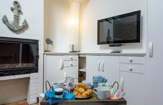 Peaceful Holiday Home in Plouguin With Indoor Pool - Foto 84