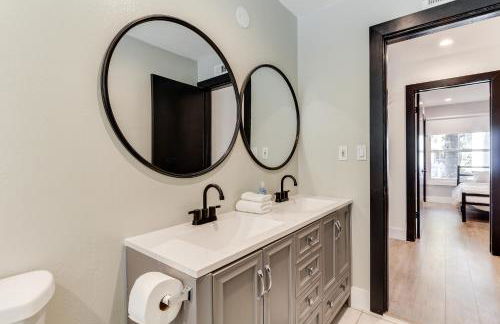 4 Bedroom West Hills Charmer with Pool - Foto 24