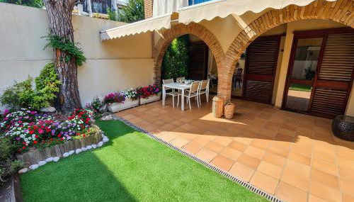 Apartamento con Jardín a 30 segundos de la playa - Foto 1, Garden