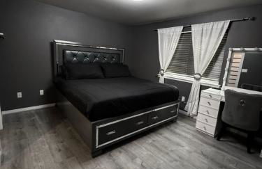 4-bedroom Burlington with AC & Wifi - Foto 36