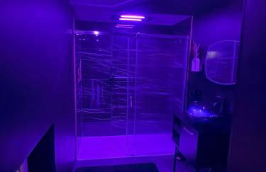 Sweety's Eden Jacuzzi - Jacuzzi privé Sauna Cinéma room Jardin - Terrasse centre-ville - Foto 55