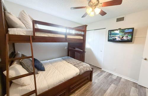 Blueys Lakefront 2 Bed and 2 Bath Condo - Foto 16