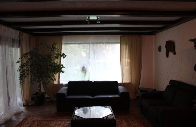 Villa in Hemmingen - Photo 12