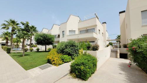 PMT01 - Modern, luxury with heated pool - Foto 2