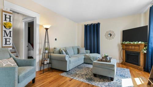 UNH Home Base 10 minutes from beach - Foto 2