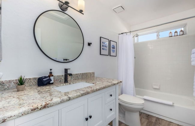 Modern Mesa Oasis Free Heated Pool Al-fresco Living - Photo 23