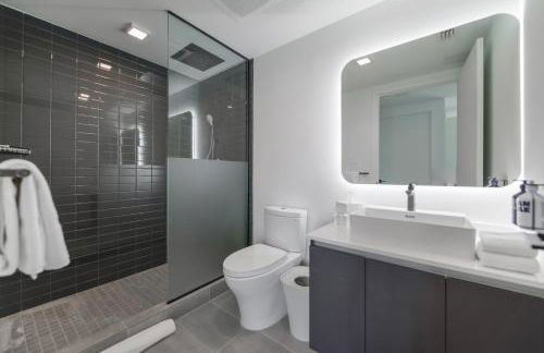 Stylish Stay in the Heart of Miami - Walk to Bayside & Bayfront Park - Foto 20