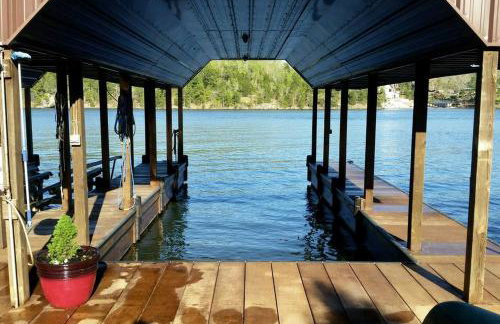 Spacious Rental with Incredible Views for a Group Vacation in Royal, Arkansas - Foto 13