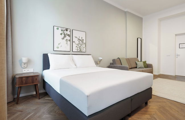 Limehome Prague Halkova - Foto 15