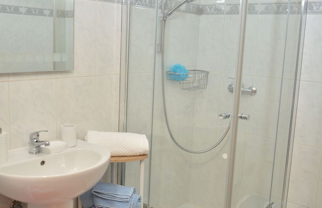 Atlantic Home Apartment - Photo 15