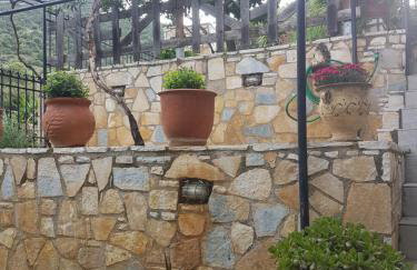 HoneyHouse - Photo 31