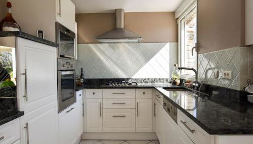 Peaceful Garden Retreat, Epiniac - Photo 3