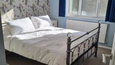 Beautiful Ground floor flat in the Heart of Rochester with balcony mobility friendly - Foto 2