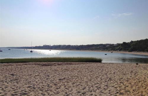 Bright and Cozy with Patio Grill and near the Beach and Golf - Photo 39