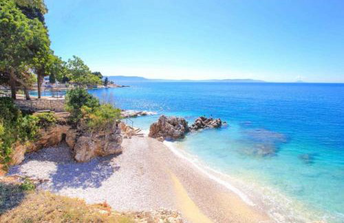 Modern Mediterreanean Villa by villatinapula - Foto 43