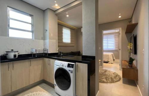 Lindo Apto Mobiliado próximo a praia em Santos - Foto 9