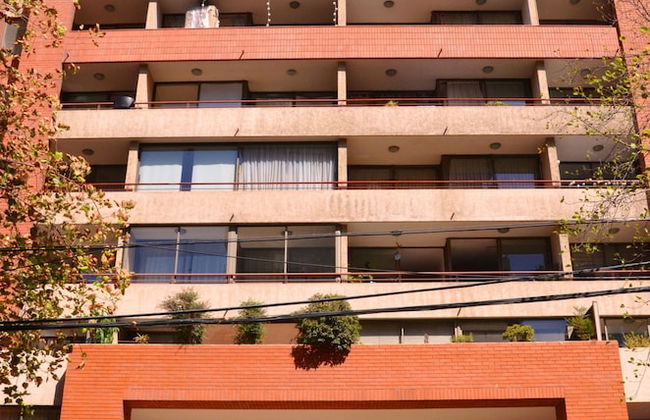 International Suites - Photo 23