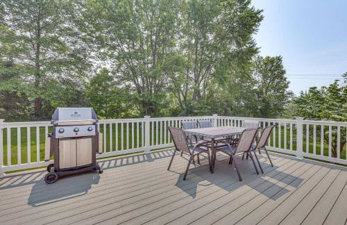 Fish, Hike and Golf Leisurely Navarre Home with Yard! - Foto 18