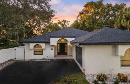 1 Mile to Honeymoon Island ~Heated Pool ~Putt Putt - Foto 56