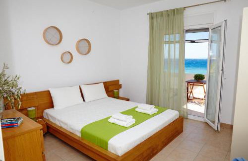 Amarandos Sea View Apartments - Photo 25