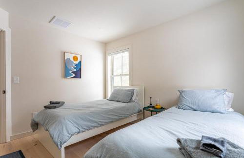 Lakefront Cabin with Private Dock Kenoza Den - Foto 31