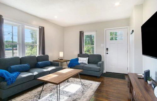 Gorgeous Notre Dame Get Away Comfy Beds WiFi Coffee Games - Foto 3