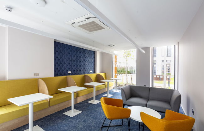 Coleman Court Summer Apartments - Photo 13