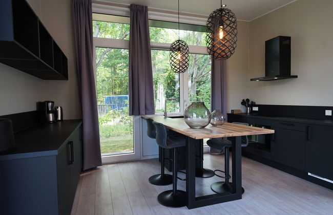 2 bedroom House in IJhorst with swimming pool and terrace - Photo 6