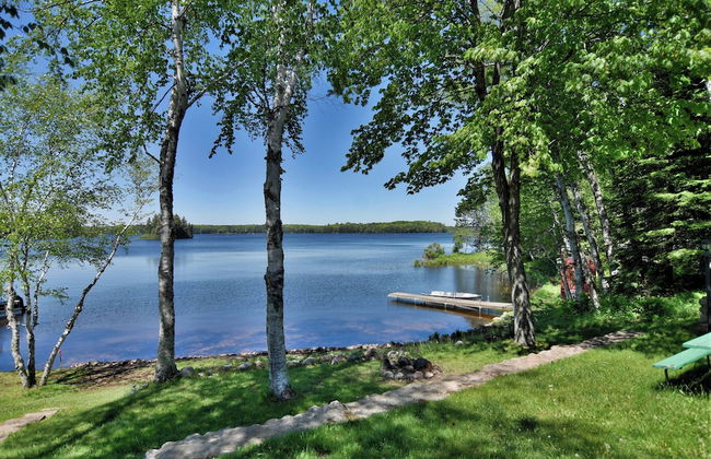 Butler's Bay Teal Lake Cabin - Photo 24