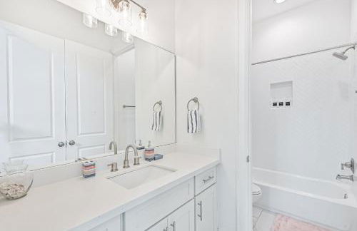 Walk 2 Beach & Huge Pool! Pets Allowed! Salty Sea Dawg - Photo 51