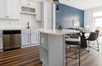 Landing Modern 2BD Gym Rooftop Lounge - Foto 51