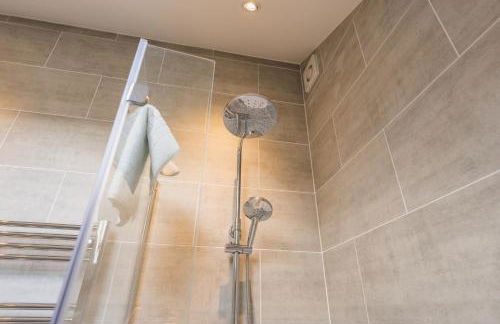 Beautifully done 5 bed barn conversion in Heswall - Sleeps up to 10 - Foto 22