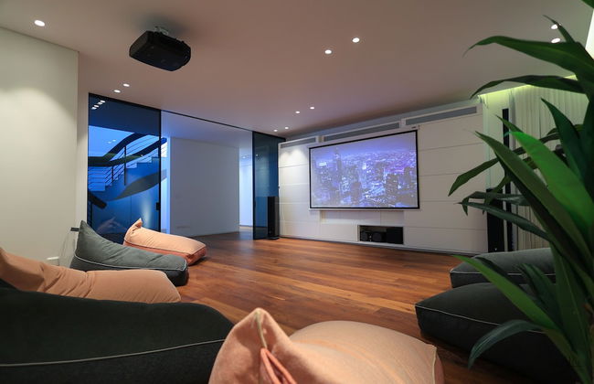 Luxurious Coastal Villa w Pool & Garden - Foto 27